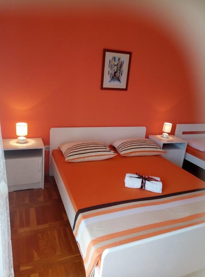 Apartments Dalmatia Гребастика Экстерьер фото