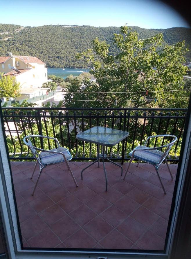 Apartments Dalmatia Гребастика Экстерьер фото