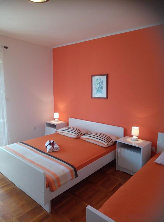 Apartments Dalmatia Гребастика Экстерьер фото
