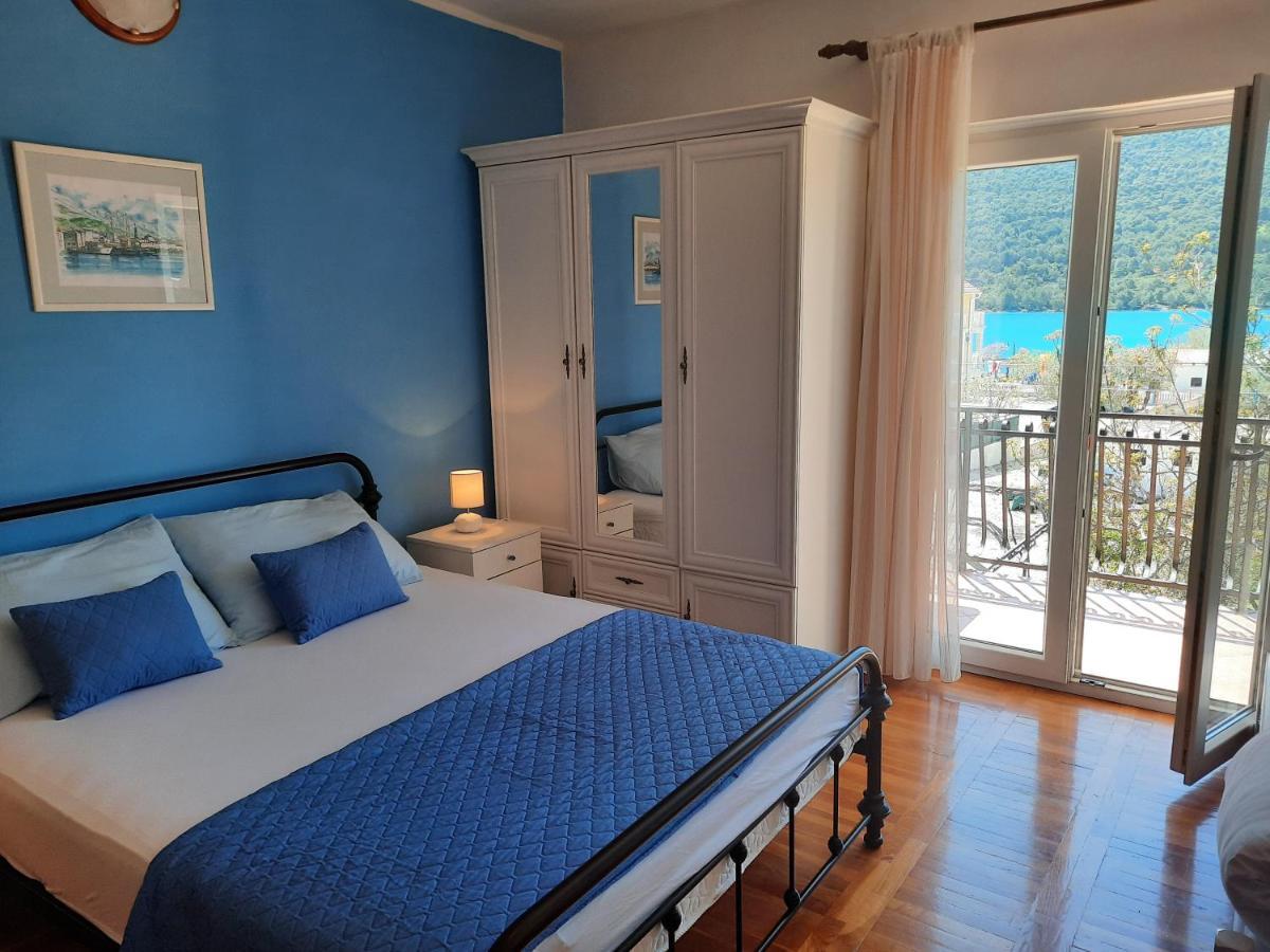 Apartments Dalmatia Гребастика Экстерьер фото